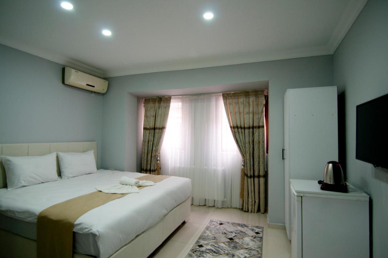 Istanbul Palace Hotel ภายนอก รูปภาพ