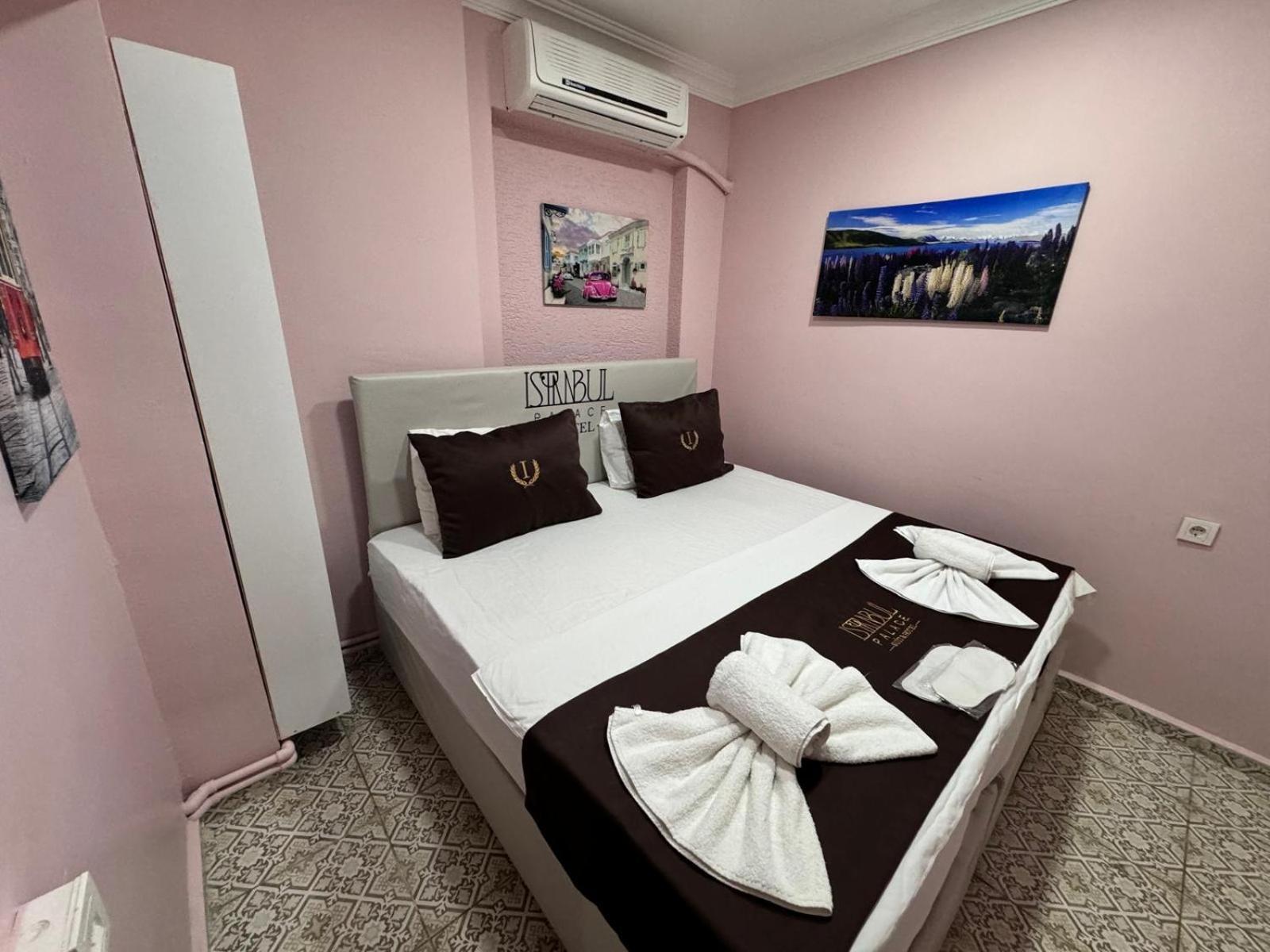 Istanbul Palace Hotel ภายนอก รูปภาพ